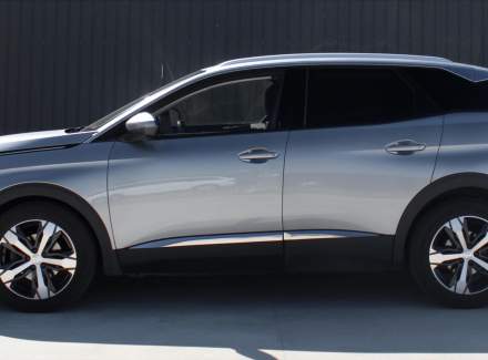 Peugeot - 3008