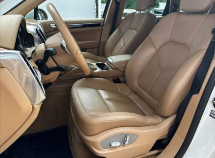 Porsche - Cayenne