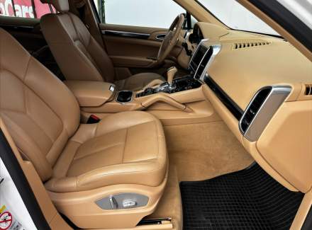 Porsche - Cayenne