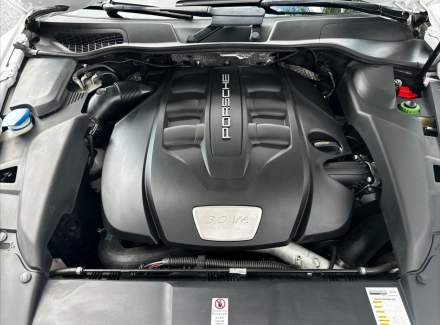 Porsche - Cayenne