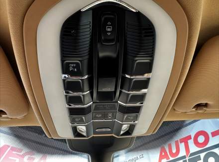 Porsche - Cayenne