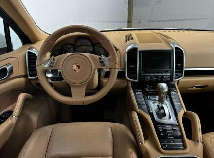 Porsche - Cayenne