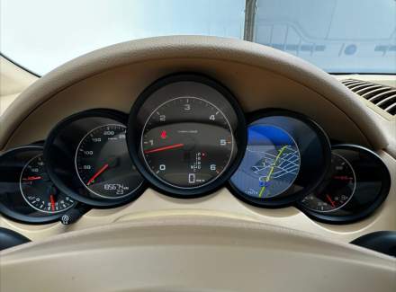 Porsche - Cayenne