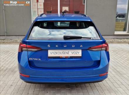 Škoda - Octavia