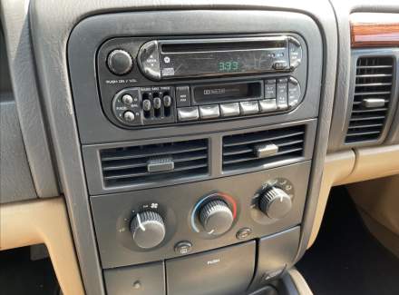 Jeep - Grand Cherokee