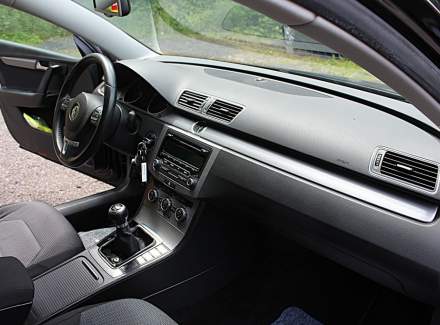 Volkswagen - Passat