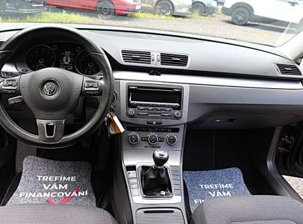 Volkswagen - Passat
