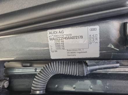 Audi - A4