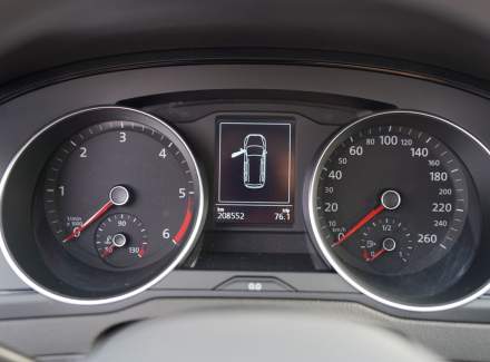 Volkswagen - Passat
