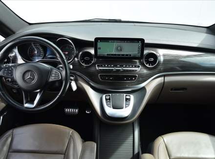 Mercedes-Benz - V-class