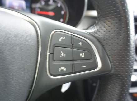 Mercedes-Benz - C-class