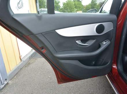 Mercedes-Benz - C-class