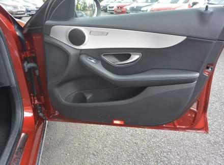 Mercedes-Benz - C-class