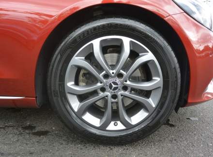 Mercedes-Benz - C-class
