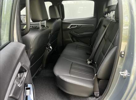 Isuzu - D-Max