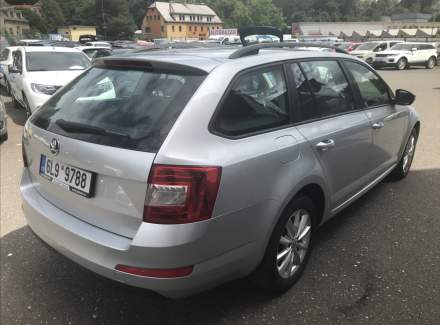 Škoda - Octavia