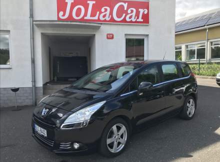 Peugeot - 5008