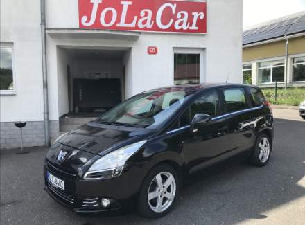 Peugeot - 5008