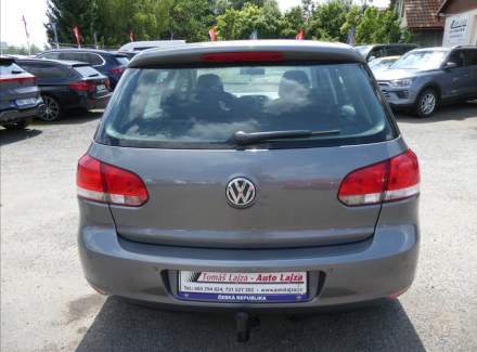 Volkswagen - Golf