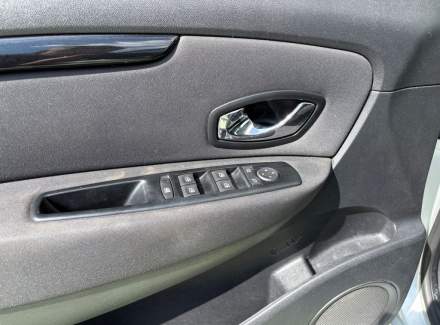 Renault - Scenic