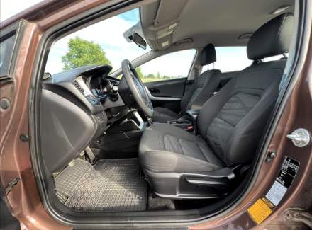 Kia - Cee'd
