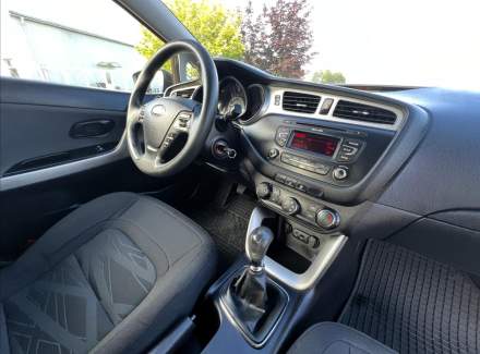 Kia - Cee'd
