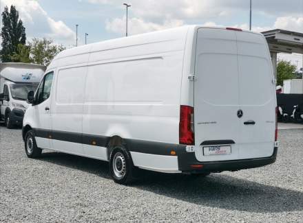 Mercedes-Benz - Sprinter