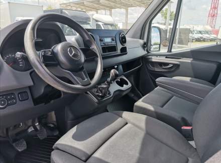 Mercedes-Benz - Sprinter