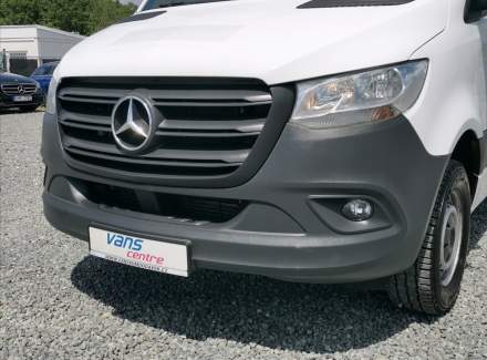 Mercedes-Benz - Sprinter