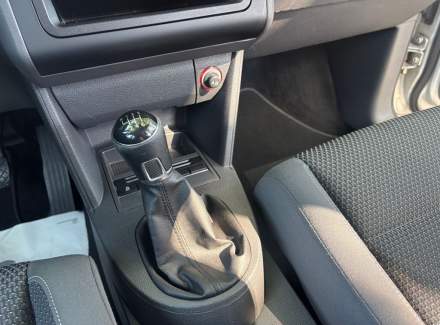 Volkswagen - Touran