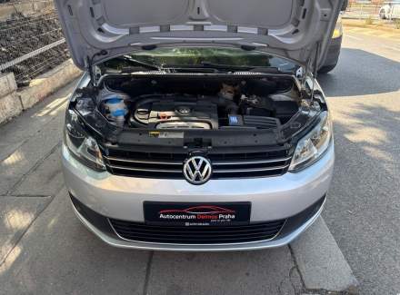 Volkswagen - Touran