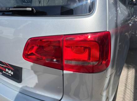 Volkswagen - Touran