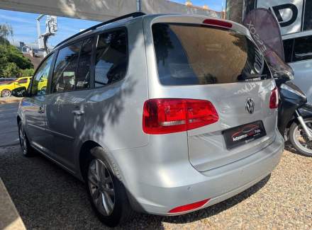 Volkswagen - Touran