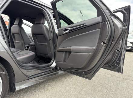 Ford - Mondeo