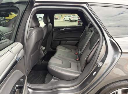 Ford - Mondeo
