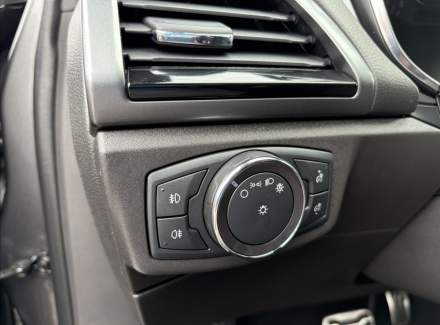 Ford - Mondeo