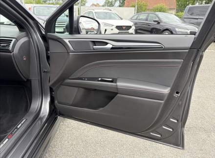 Ford - Mondeo