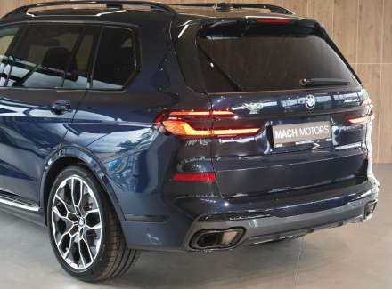 BMW - X7