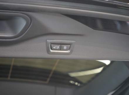 BMW - X7