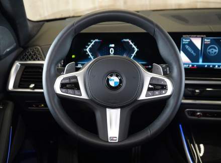 BMW - X7
