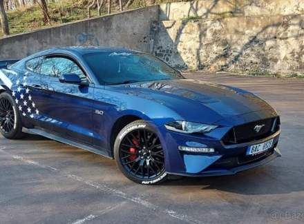 Ford - Mustang