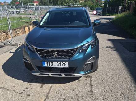 Peugeot - 5008