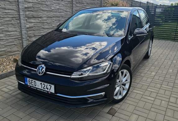 Volkswagen - Golf