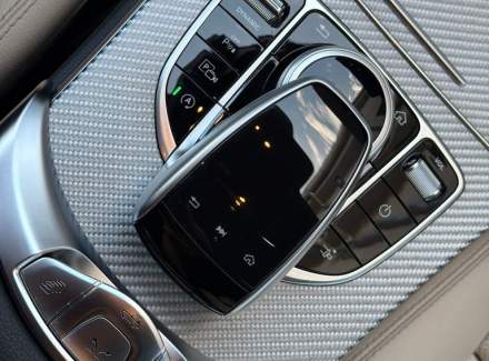 Mercedes-Benz - C-class