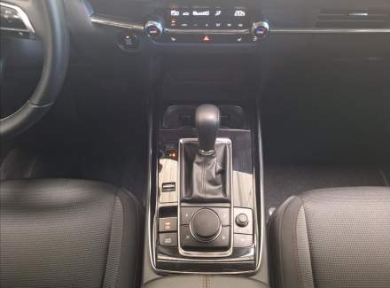 Mazda - CX-30
