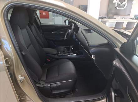 Mazda - CX-30