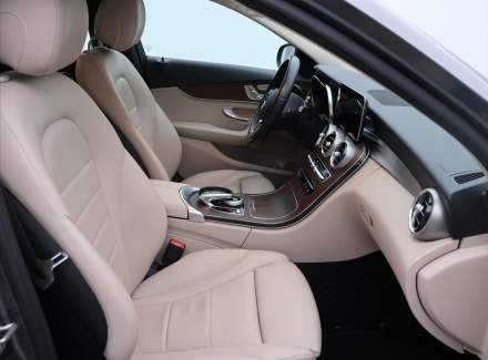 Mercedes-Benz - C-class