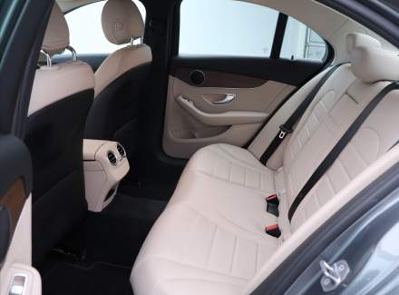 Mercedes-Benz - C-class