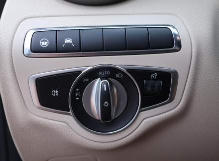 Mercedes-Benz - C-class