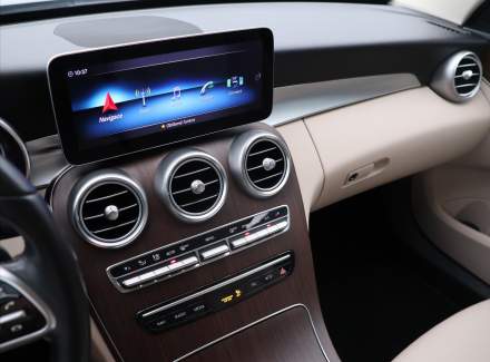 Mercedes-Benz - C-class